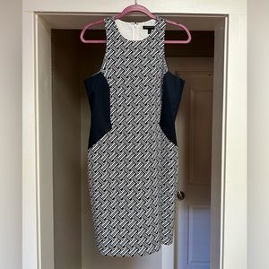 Banana Republic Black and White Patterned Dress